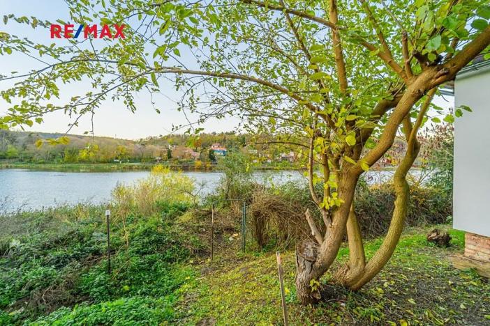 Prodej chaty, Roztoky, 60 m2