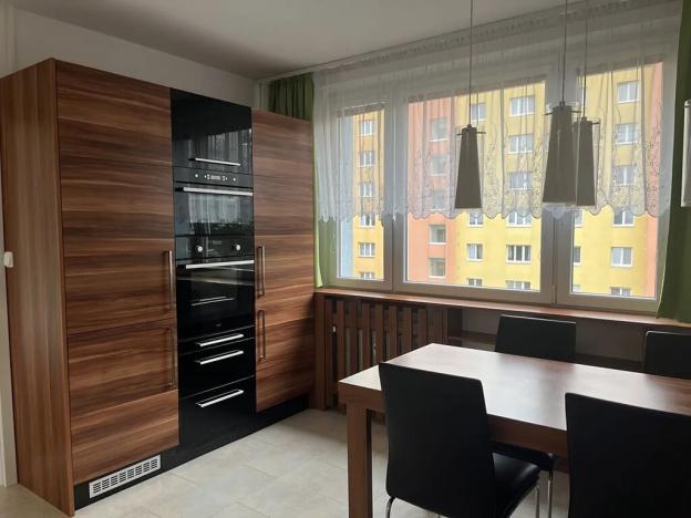 Pronájem bytu 3+1, Praha - Záběhlice, Jabloňová, 76 m2