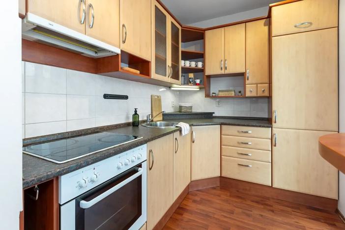 Pronájem bytu 2+kk, Holice, Ottmarova, 45 m2