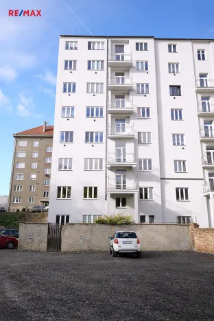 Prodej činžovního domu, Plzeň, Pařížská, 1005 m2