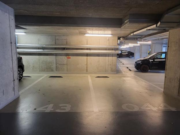 Prodej garážového stání, Praha - Libeň, Novovysočanská, 14 m2