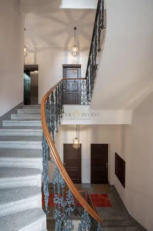 Prodej bytu 2+kk, Praha - Vinohrady, Pod Karlovem, 63 m2