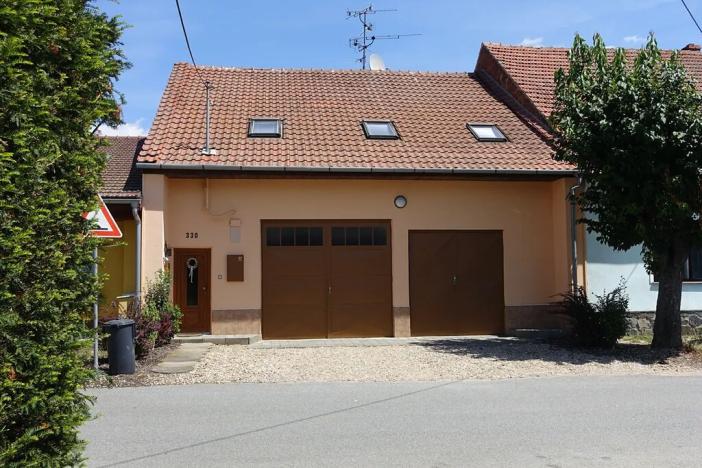 Prodej rodinného domu, Vojkovice, 200 m2