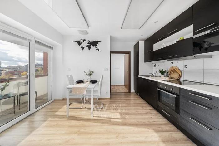 Prodej bytu 1+kk, Praha - Žižkov, Jeseniova, 39 m2