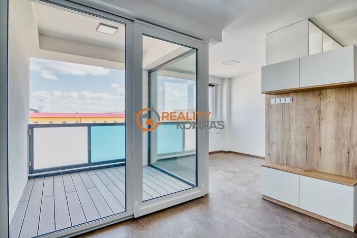 Pronájem bytu 2+kk, Hodonín, Smetanova, 45 m2