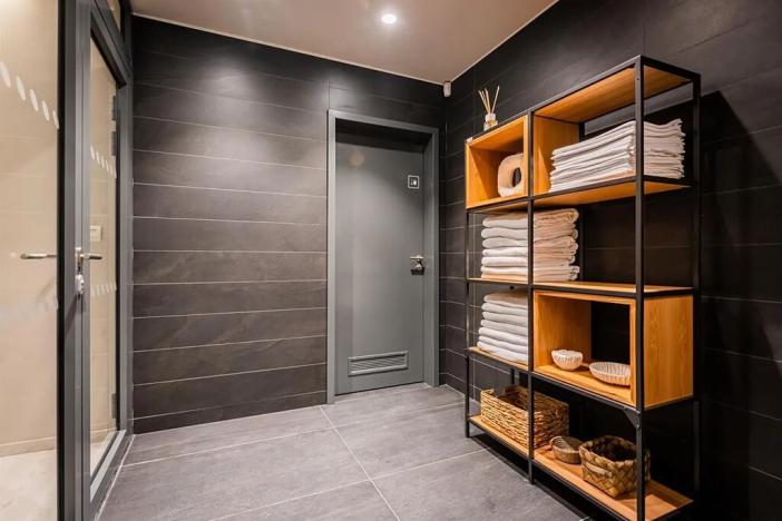 Pronájem bytu 2+kk, Praha - Smíchov, Holečkova, 78 m2