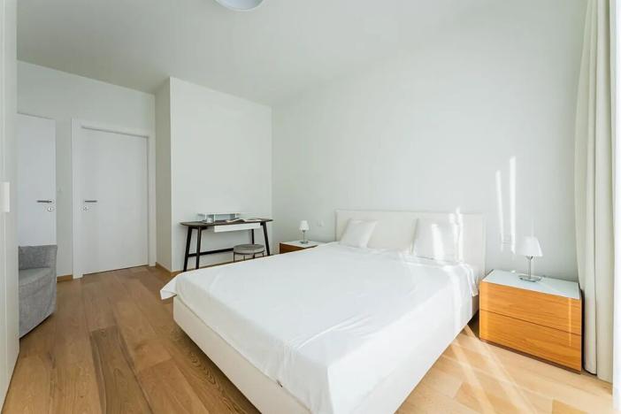 Pronájem bytu 2+kk, Praha - Smíchov, Holečkova, 70 m2