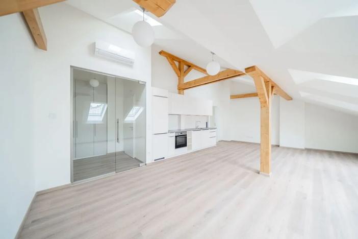 Pronájem bytu 2+kk, Praha - Nové Město, Václavské náměstí, 79 m2