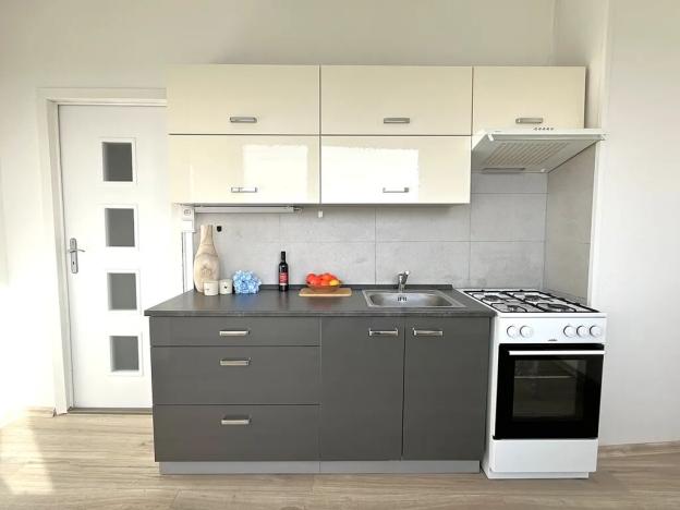 Pronájem bytu 3+1, Česká Lípa, Okružní, 72 m2