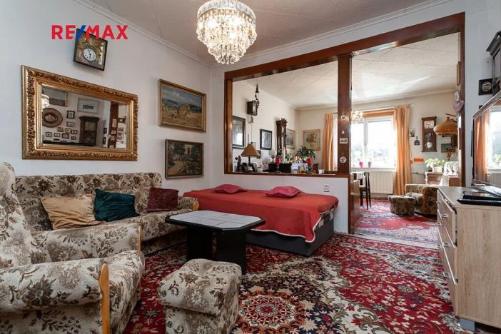 Prodej rodinného domu, Kamenné Žehrovice, Karlovarská třída, 120 m2