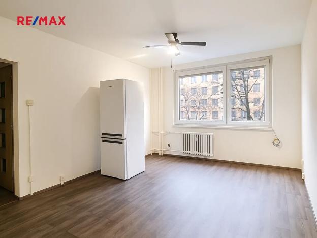 Pronájem bytu 1+kk, Praha - Chodov, Brodského, 30 m2