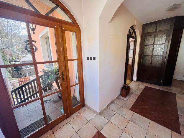 Pronájem rodinného domu, Jesenice, K Belnici, 90 m2