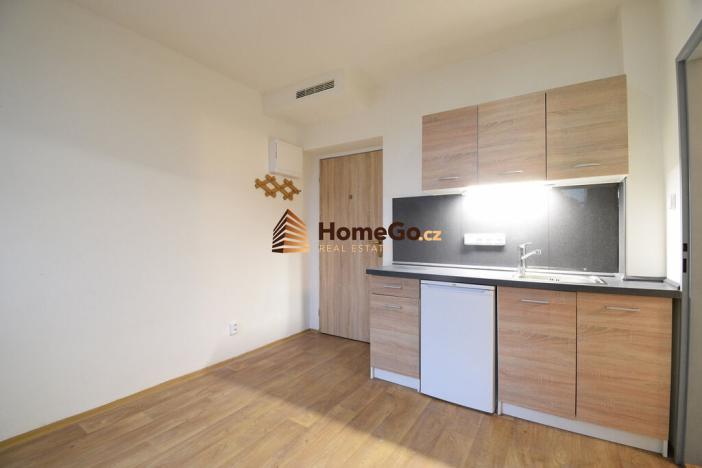 Pronájem bytu 1+kk, Praha - Hostivař, Hostivařská, 10 m2