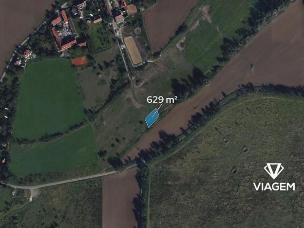Prodej pole, Praha - Lipence, 629 m2