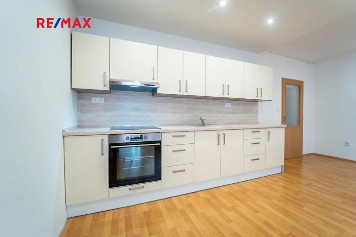 Pronájem bytu 1+kk, Kutná Hora, Tyršova, 43 m2