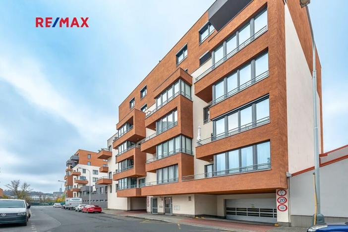 Prodej bytu 2+kk, Praha, 58 m2