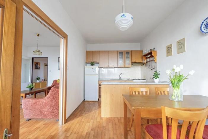 Prodej bytu 3+1, Praha - Kobylisy, Mirovická, 74 m2