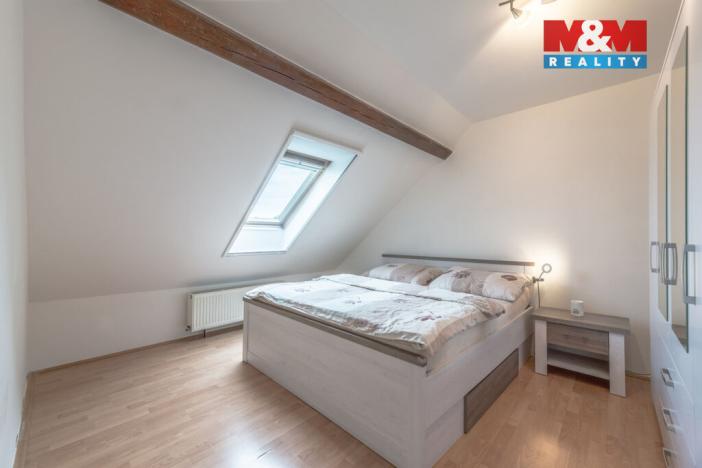 Prodej bytu 4+1, Střemy, 108 m2