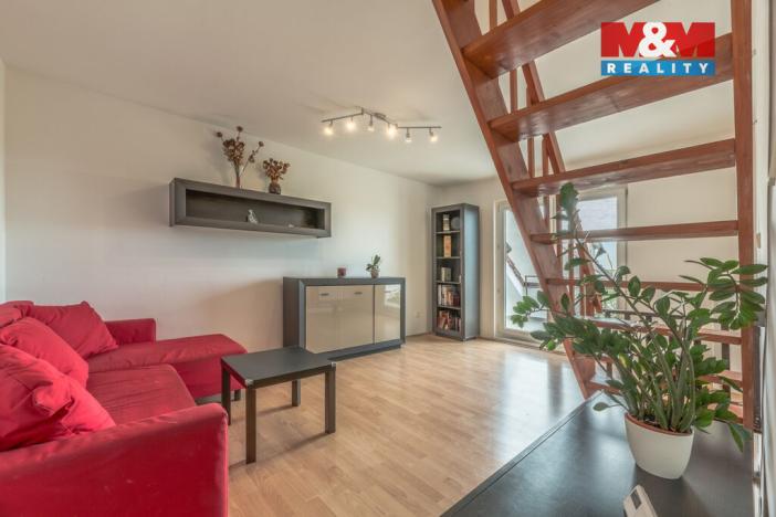 Prodej bytu 4+1, Střemy, 108 m2