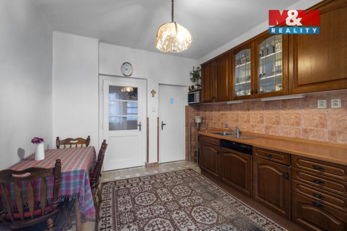 Prodej rodinného domu, Libochovice, Chelčického, 216 m2