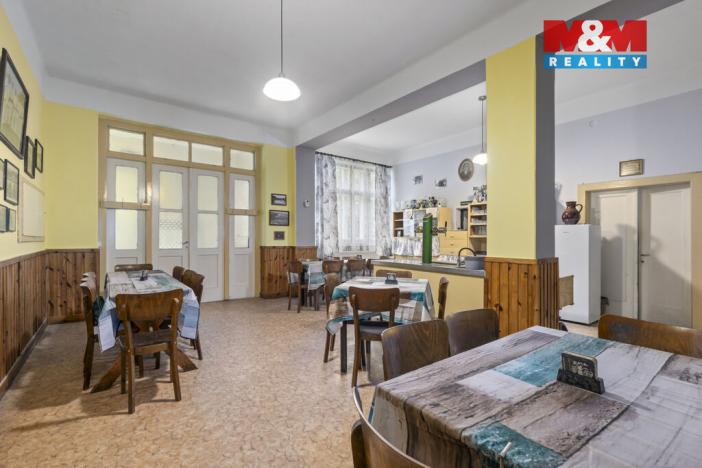 Prodej obchodního prostoru, Žlebské Chvalovice, 280 m2