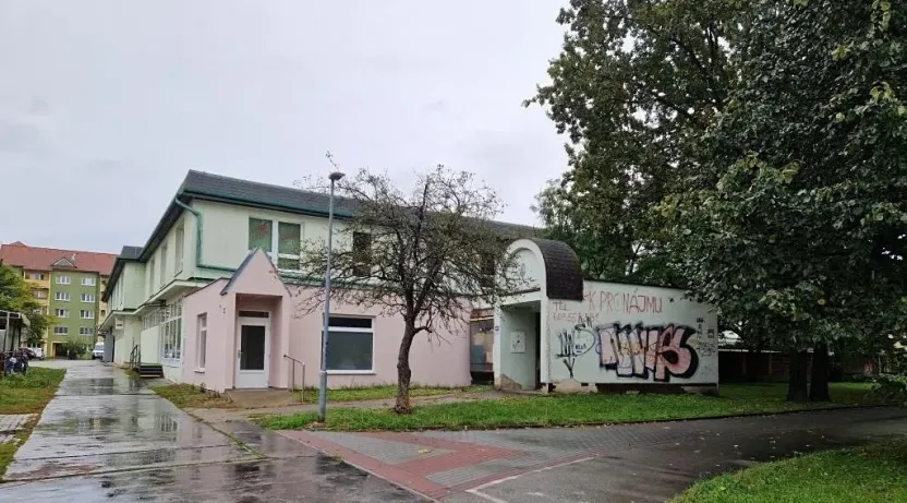 Pronájem obchodního prostoru, Hodonín, Cihlářská čtvrť, 61 m2