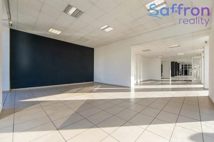 Prodej obchodního prostoru, Plzeň, Bohuslava Martinů, 1257 m2