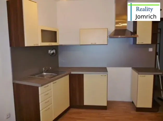 Pronájem bytu 2+kk, Jablonec nad Nisou, Podhorská, 47 m2