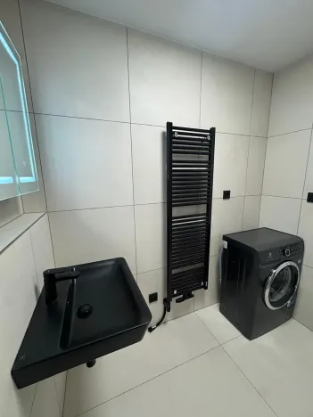 Pronájem bytu 2+kk, Praha - Vršovice, Krymská, 45 m2