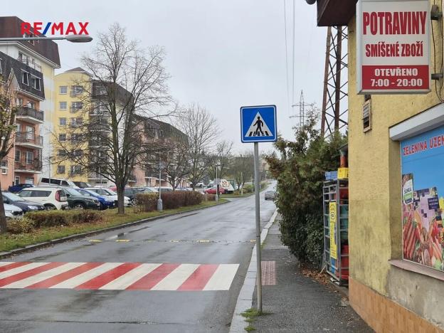 Pronájem bytu 2+kk, Kladno, Vojtěcha Lanny, 51 m2