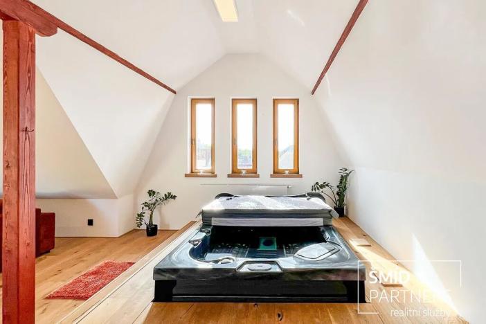 Prodej bytu 2+kk, Kolín, Raisova, 82 m2