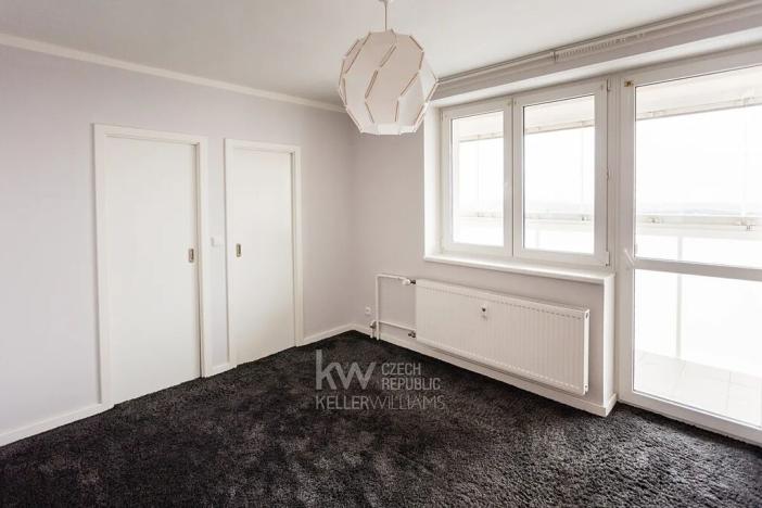 Pronájem bytu 3+kk, Praha - Břevnov, Na Petřinách, 62 m2