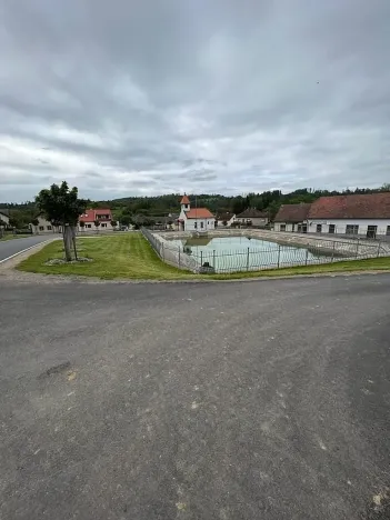 Prodej pozemku pro bydlení, Libež, 782 m2