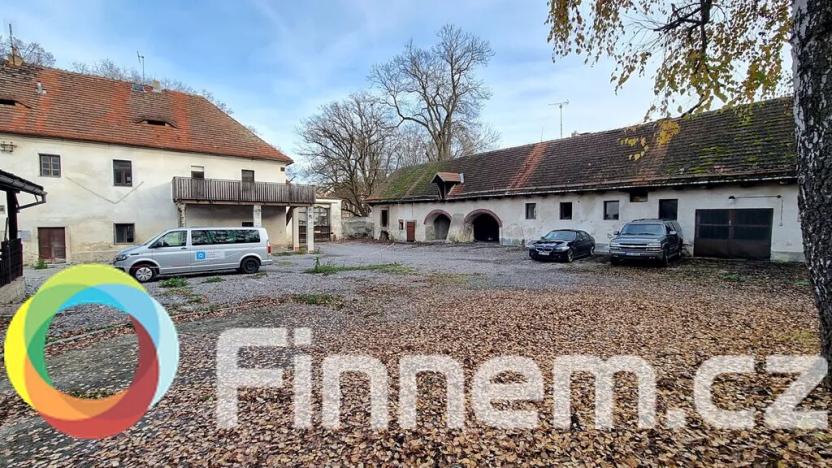 Pronájem garáže, Praha - Ruzyně, Staré náměstí, 80 m2