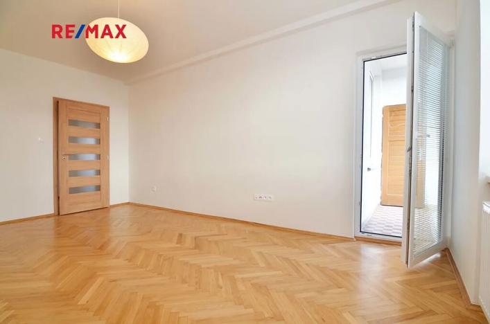 Pronájem bytu 3+1, Praha - Žižkov, Biskupcova, 78 m2