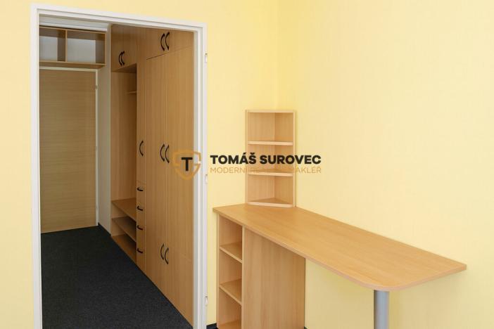 Pronájem bytu 1+1, Zlín, Štefánikova, 28 m2