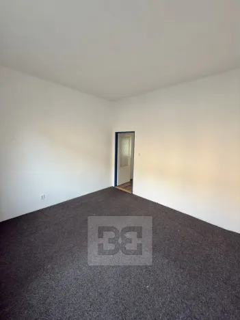 Pronájem bytu 3+1, Slaný, Brožovského, 90 m2