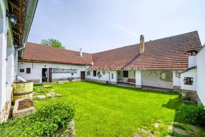 Prodej rodinného domu, Horní Radouň, 275 m2