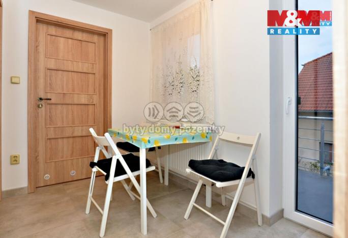 Pronájem bytu 1+kk, Pardubice - Cihelna, Brozanská, 51 m2