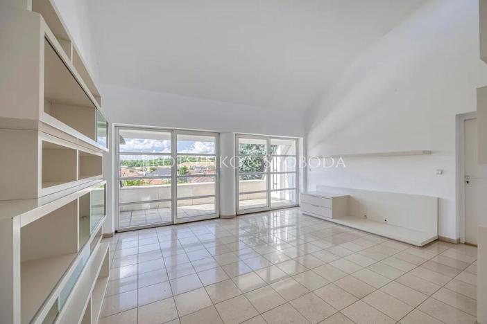 Prodej ubytování, Křižanov, Benešovo náměstí, 530 m2