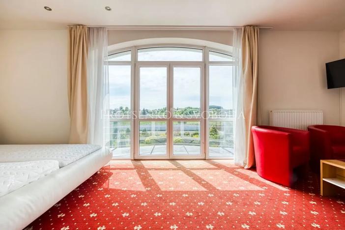 Prodej ubytování, Rosovice, 900 m2