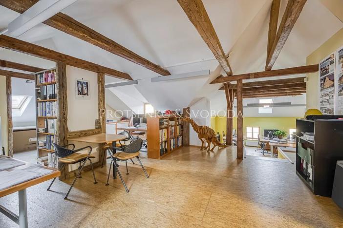 Prodej obchodního prostoru, Třebíč, Blahoslavova, 566 m2