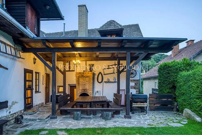 Prodej rodinného domu, Dalečín, 536 m2