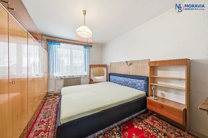 Prodej bytu 3+1, Maletín, 77 m2