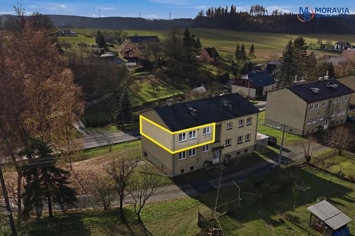 Prodej bytu 3+1, Maletín, 77 m2