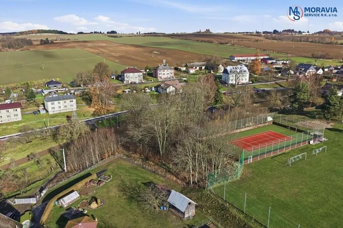 Prodej bytu 3+1, Maletín, 77 m2