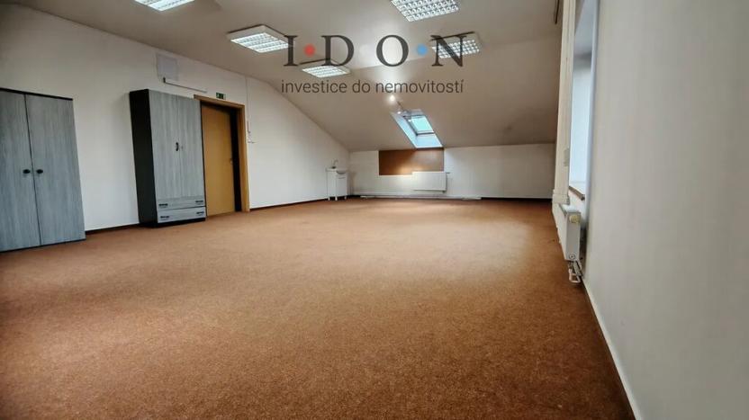 Pronájem kanceláře, Třinec, Frýdecká, 57 m2