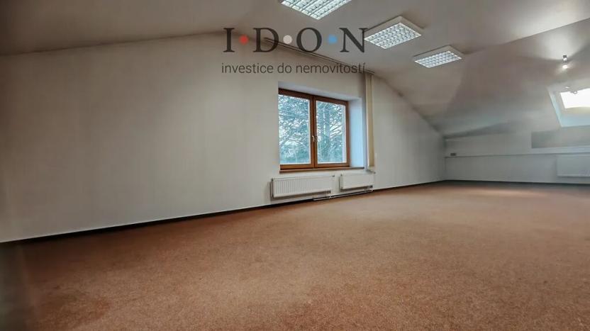 Pronájem kanceláře, Třinec, Frýdecká, 57 m2