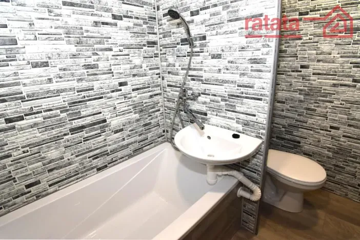 Pronájem bytu 1+1, Chomutov, Jirkovská, 36 m2