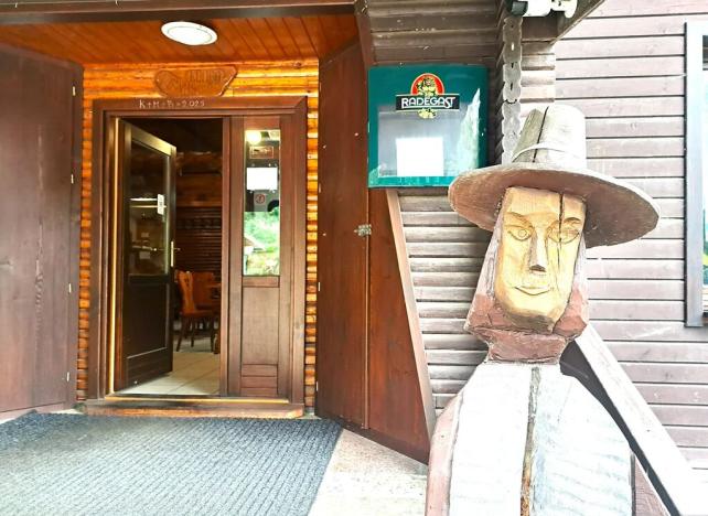 Prodej restaurace, Valašské Klobouky, Brumovská, 467 m2